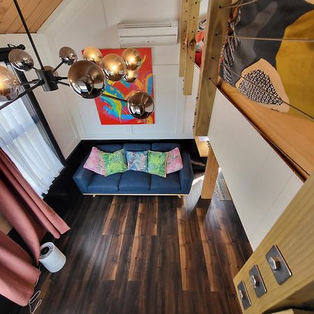 A Stone'S Throw From Town Tiny Home Dunedin Buitenkant foto