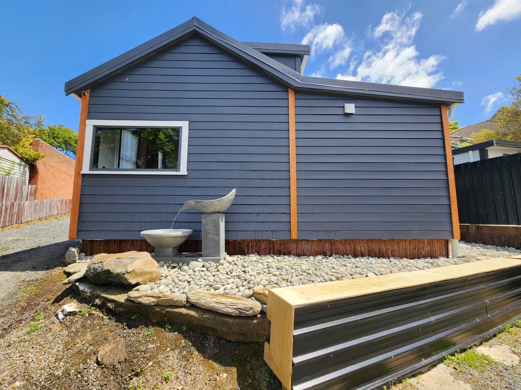 A Stone'S Throw From Town Tiny Home Dunedin Buitenkant foto