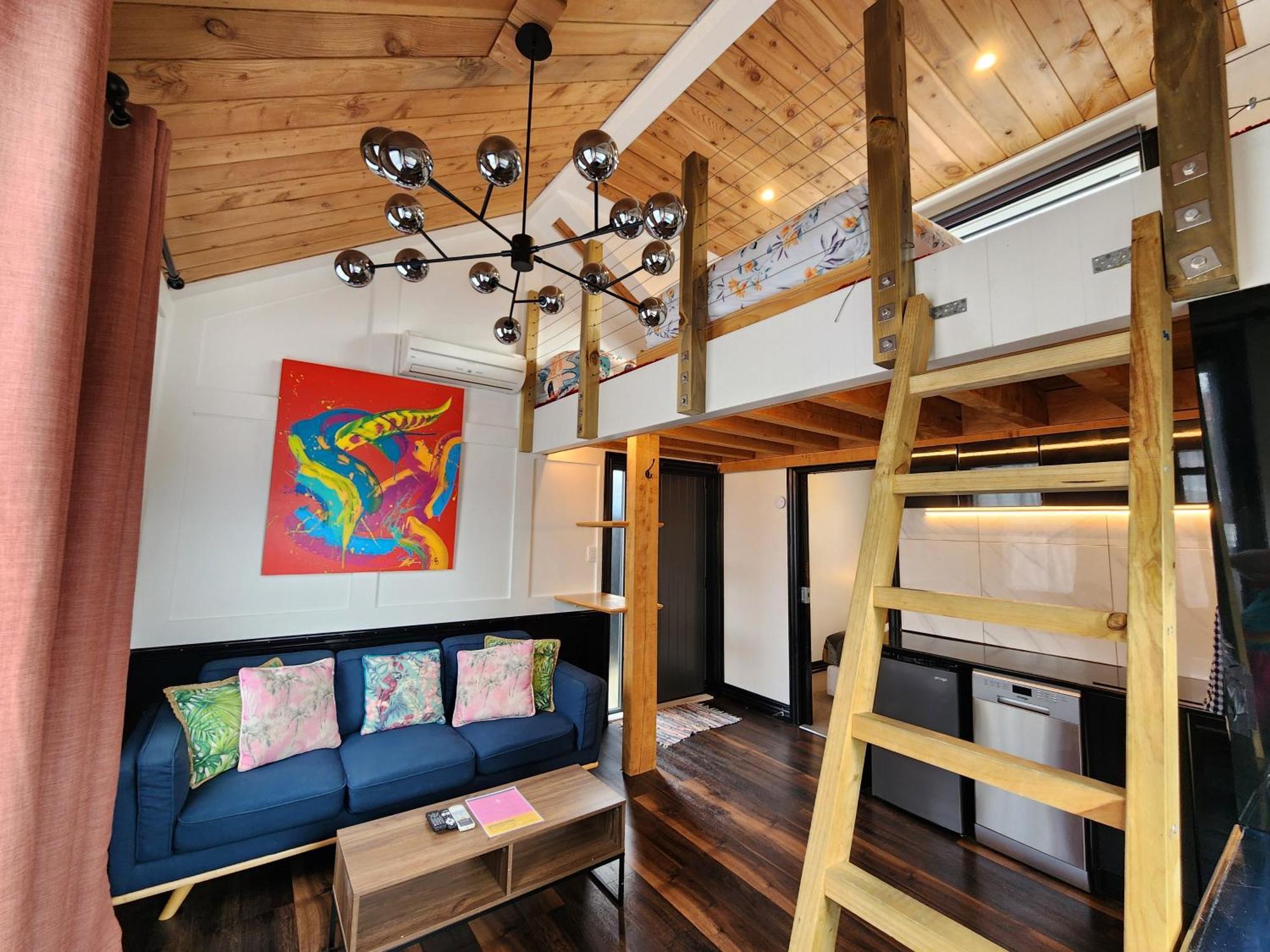 A Stone'S Throw From Town Tiny Home Dunedin Buitenkant foto